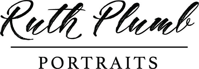 Ruth Plumb Portraits Logo